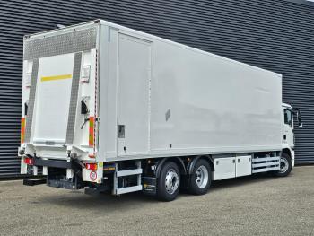 TGM 26.320 6x2-4 / 6000 kg TAIL LIFT / LBW